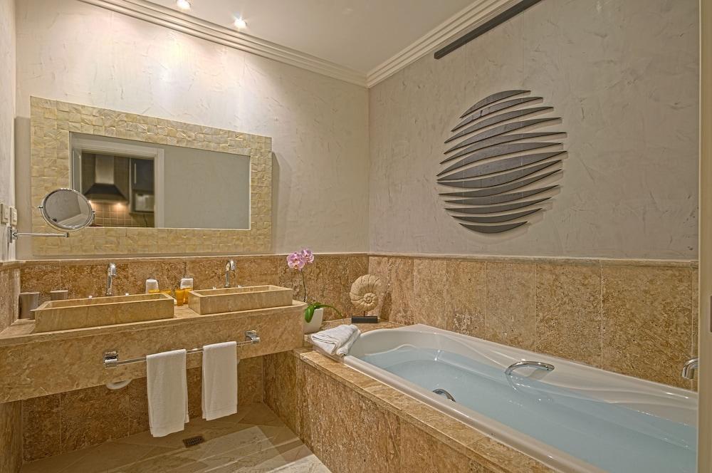 Ancora Cap Cana & Marina Suites Resort Punta Cana Ngoại thất bức ảnh