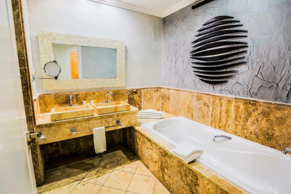 Ancora Cap Cana & Marina Suites Resort Punta Cana Ngoại thất bức ảnh